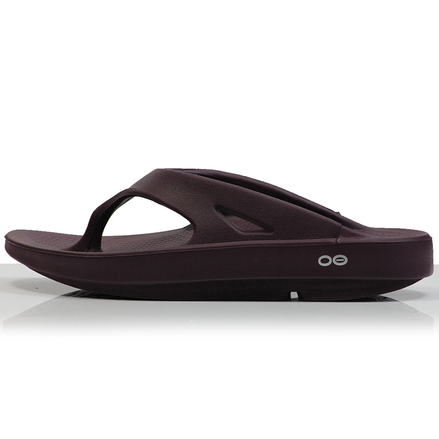 oofos-ooriginal-flip-cabernet-side