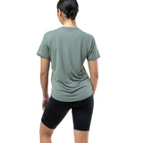 rh womens tech stretch short 007091 009 model back