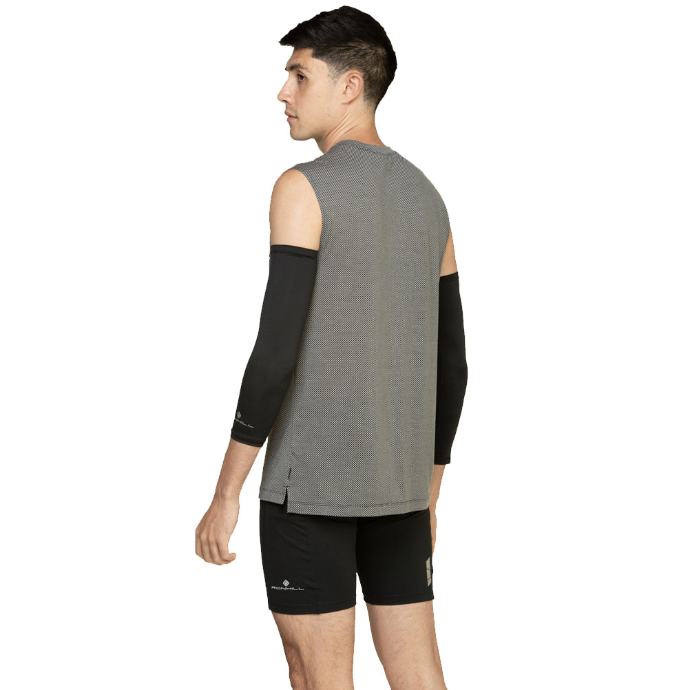 Ronhill Race Arm Sleeves - Black