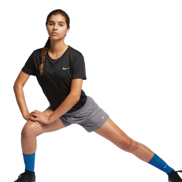 Nike One Women's Tight Doing the splits