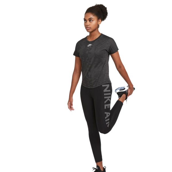 Nike Air Short Sleeve Women's Running Tee Model