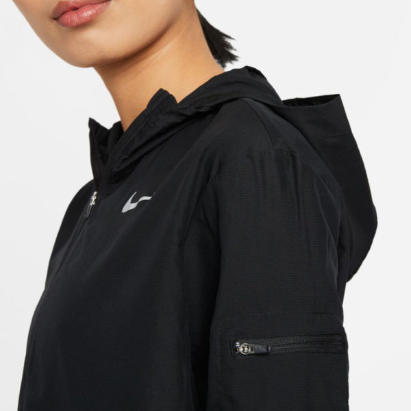 Nike Impossibly Light Women's Running Jacket black detail