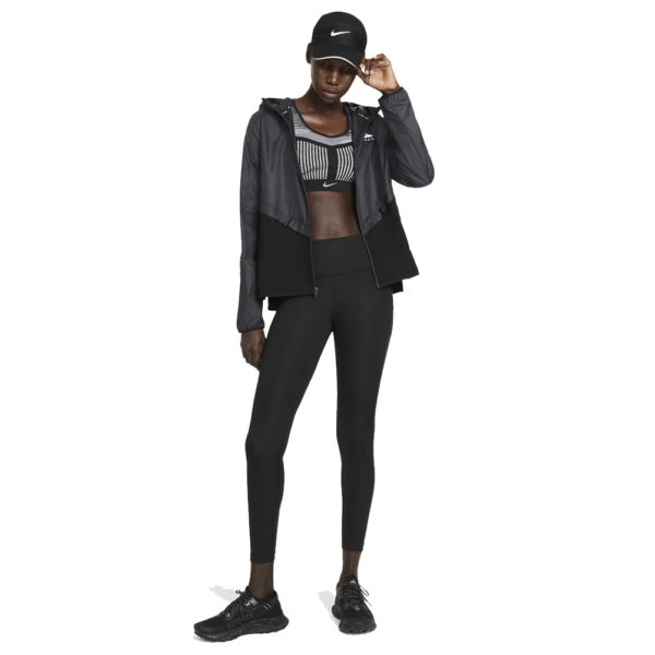 Nike Shield Trail Women's Running Jacket - Black/Black/Dark Smoke - Image 9