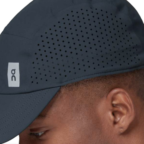 On Running Lightweight Cap navy vent