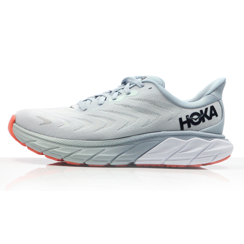 Hoka One One Arahi 6 Wide Fit Women's Running Shoe - Plein Air/Blue Fog ...
