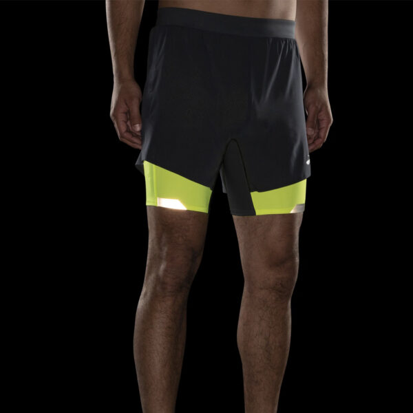 Brooks Run Visible 2in1 5inch Men's Running Short - Asphalt/Nightlife - Image 6