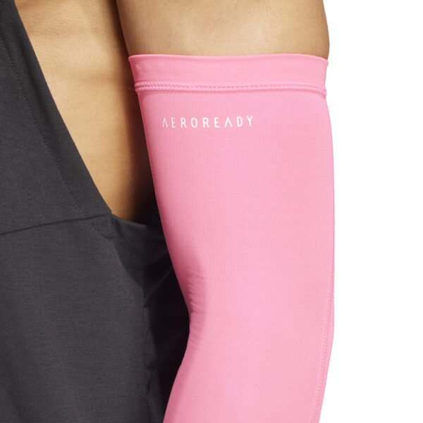 Adidas Aeroready Arm Sleeves pink detail