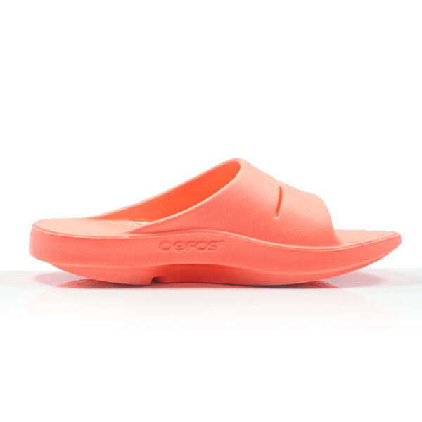 OOfos Women's OOahh Recovery Slide sun back