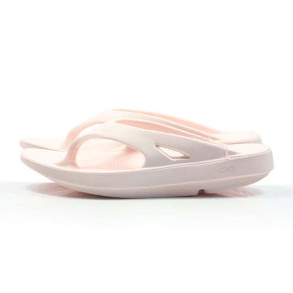 OOfos Women's OOriginal Recovery Flip - Blush - Image 5
